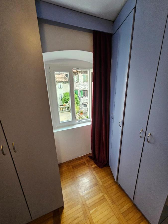 Apartment Ana Paola Kotor Exteriör bild