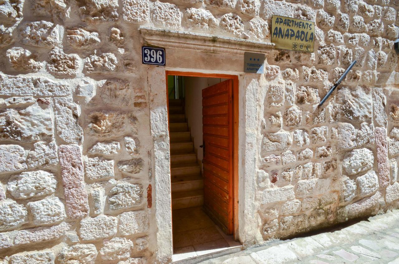 Apartment Ana Paola Kotor Exteriör bild